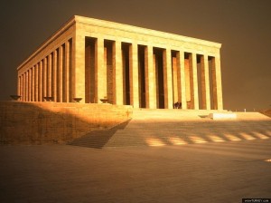 anitkabir.jpg anitkabir.jpg